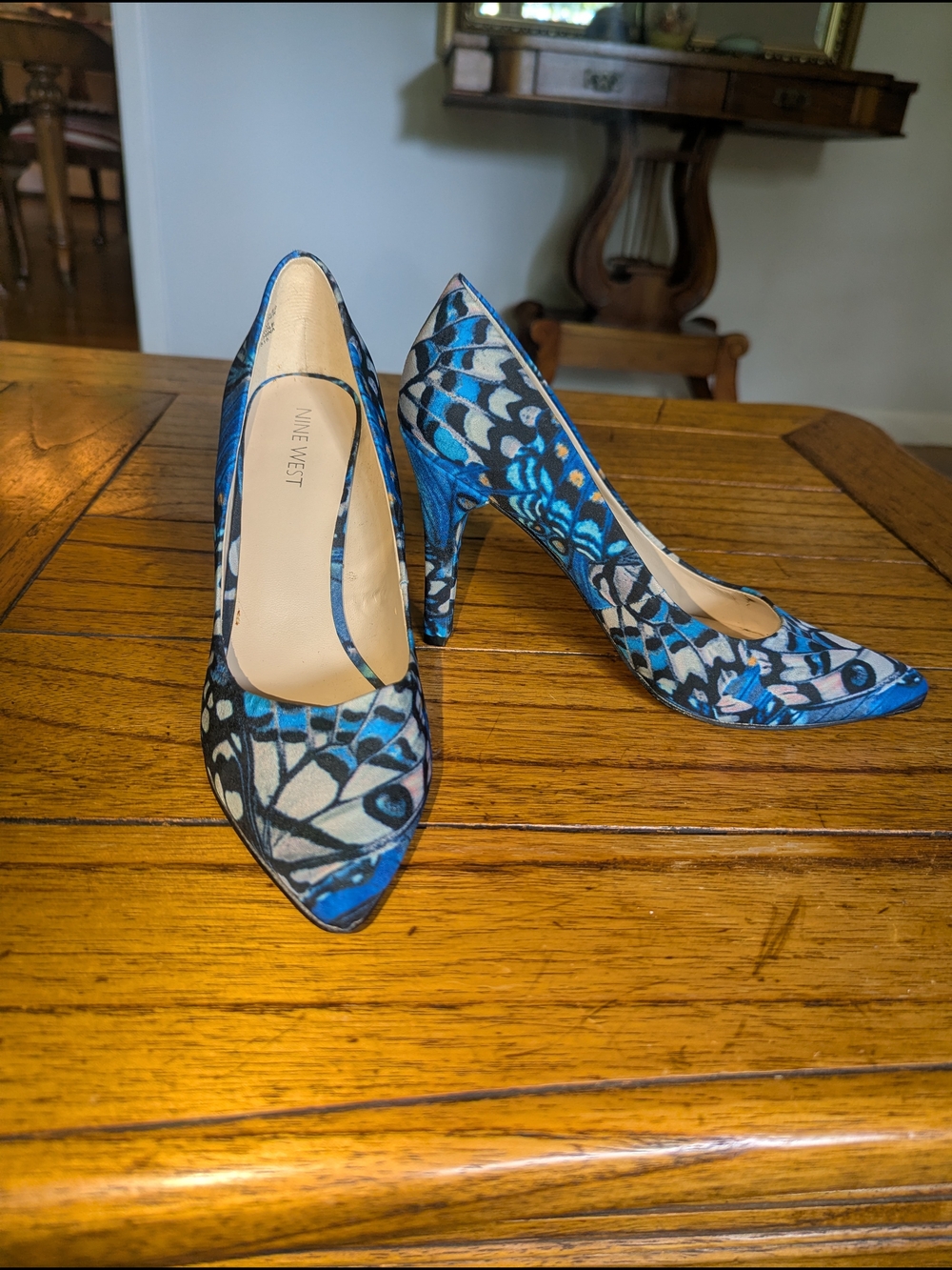 Nine West Blue Patterned Pointed-Toe Pumps - Picture 9 of 11